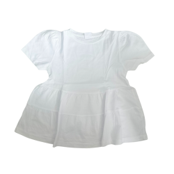 Robe tunique blanche à volants – Élégance minimaliste et coupe vaporeuse