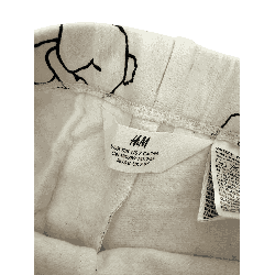 copy of copy of copy of copy of copy of copy of copy of Short rose pâle H&M avec papillon doré – Enfant 4-6 ans