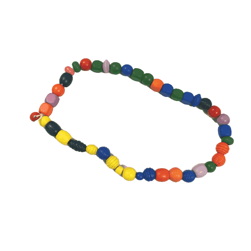 Collier de perles en bois multicolores – Jeu créatif et éducatif pour enfants