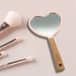 Miroir Cœur – Accessoire beauté romantique – LACO