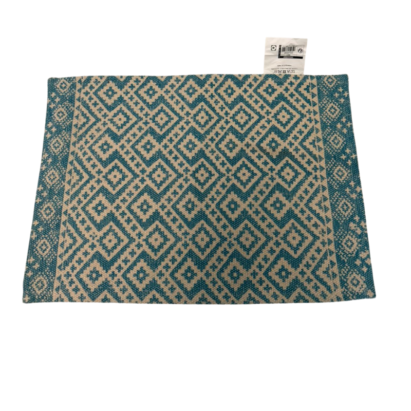 Tapis bleu et beige – Motifs géométriques – Déco intérieure