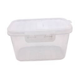 Boîte de conservation plastique avec couvercle et ouverture doseuse