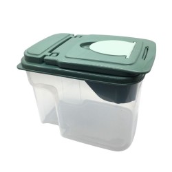 Boîte de conservation plastique avec couvercle doseur intégré