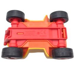 Voiture jouet enfant jaune avec motifs