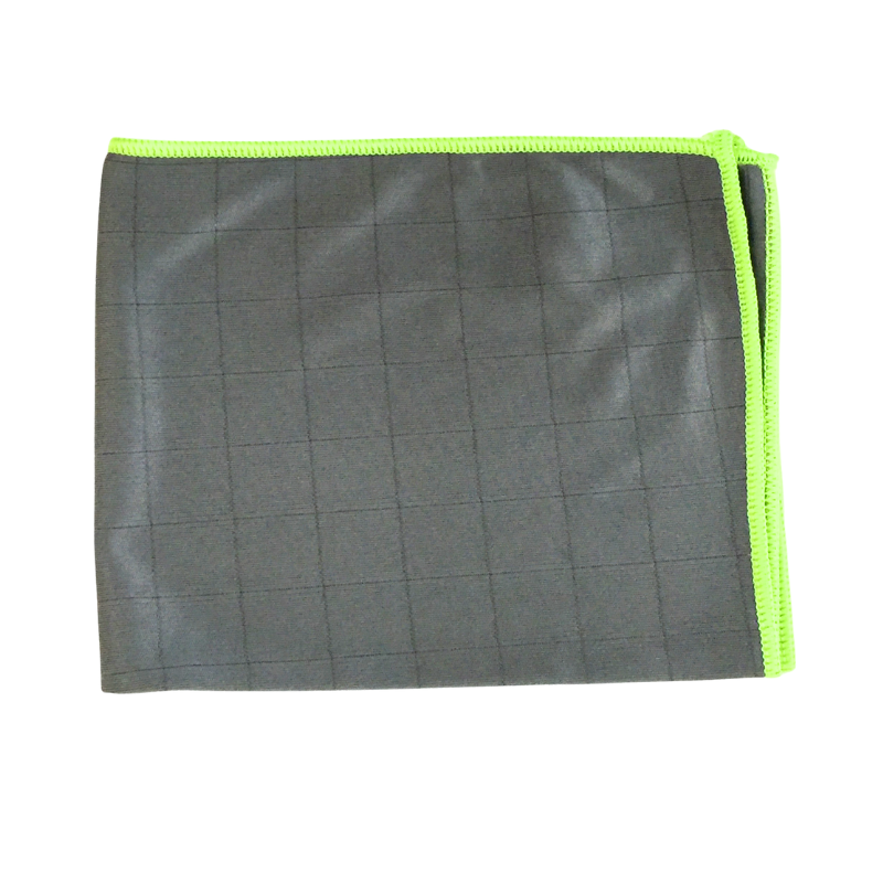 Chiffon microfibre gris bord vert multi-usage